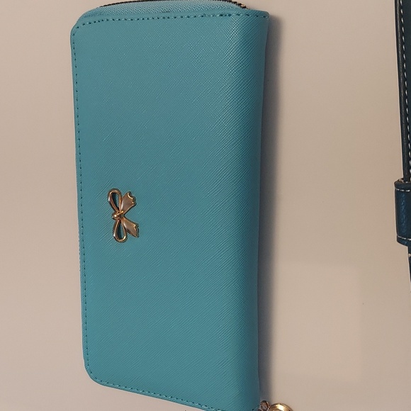 Wallets 2 - Picture 6 of 6